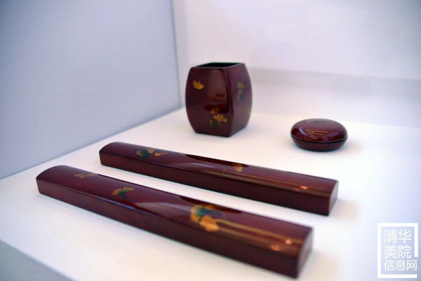 “‘中國非物質(zhì)文化遺產(chǎn)傳承人群研修研習(xí)計(jì)劃’試點(diǎn)成果匯報(bào)展”在清華美院隆重開幕